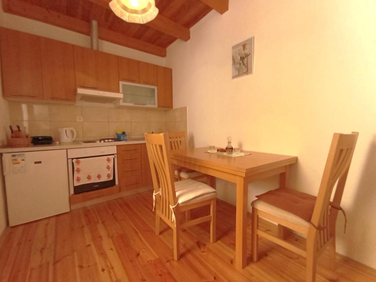 Ana Apartman