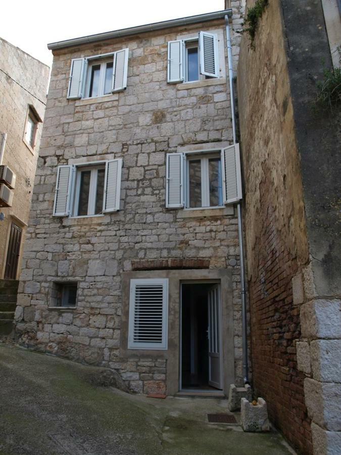 Ana Apartment